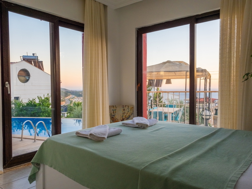  gece  -  Kasım
  | Kalkan Kızıltaş Villa: Deniz Manzaralı Özel Havuzlu Lüks Tatil